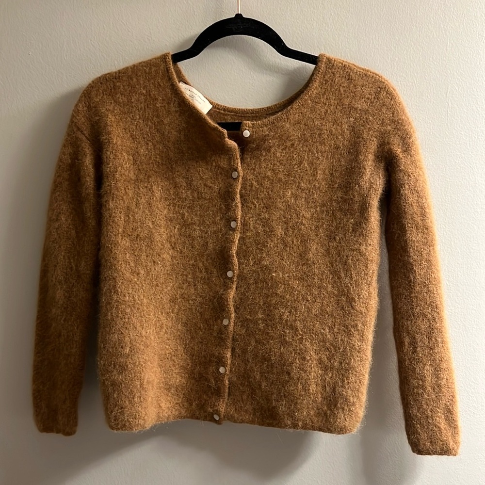 SEZANE CARDIGAN IN CAMEL